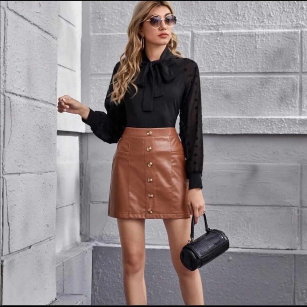 Super Sexy Vegan Leather Skirt - Picture 2 of 4